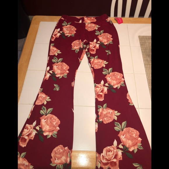 Love Culture Pants - Flared Yoga Style Leggings